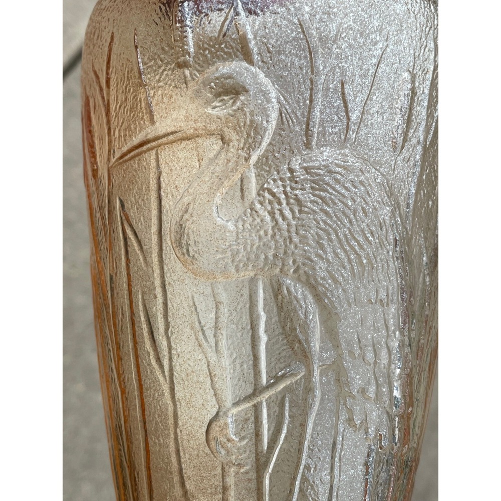 Merigold Carnival Glass Vase Stork Heron Cattails Flowers Iridescent Vintage - Picture 10 of 15